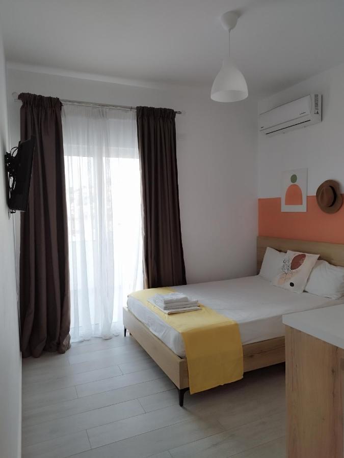 Iris Apartment Ksamil