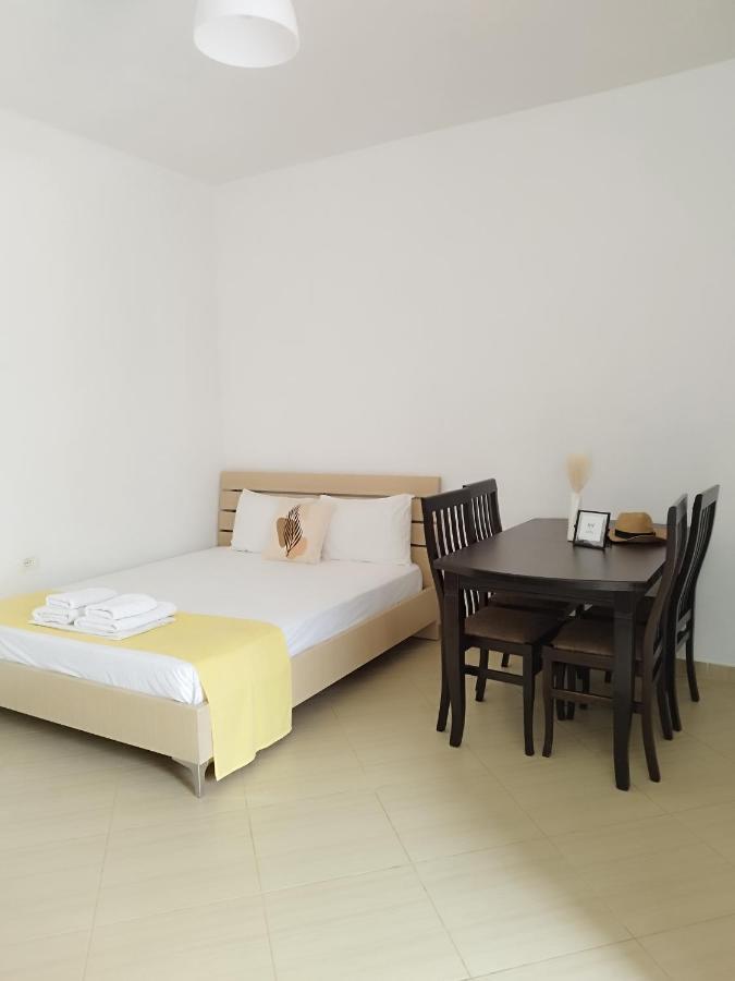 Iris Apartment Ksamil
