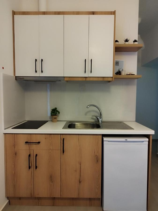Iris Apartment