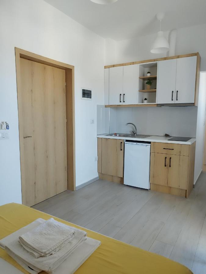 Apartment Iris Ksamil